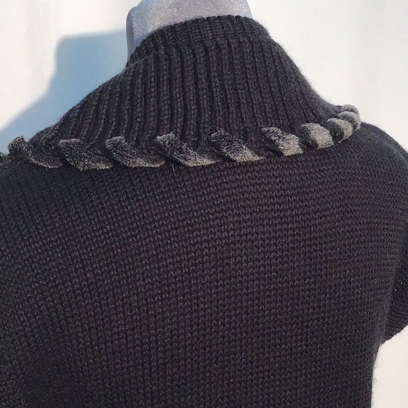 🌼Vintage🌼 Chic-Knits faux fur trimmed cardigan size medium - Picture 7 of 11